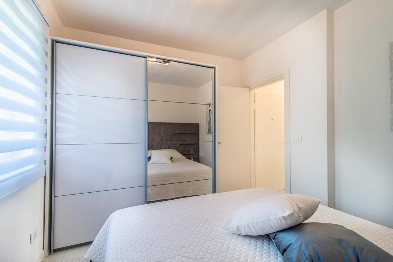 Luxury Apartment Queens Dramalj Eksteriør bilde