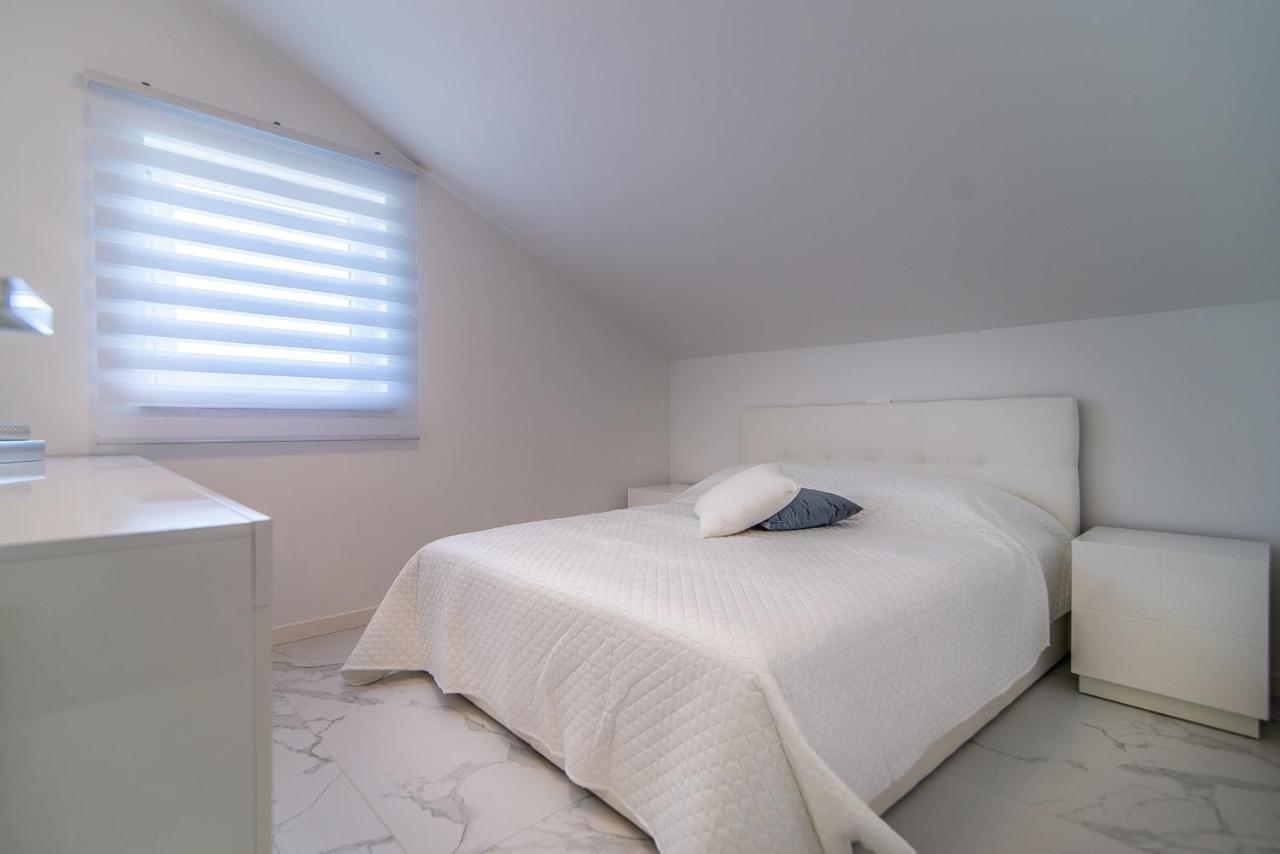 Luxury Apartment Queens Dramalj Eksteriør bilde